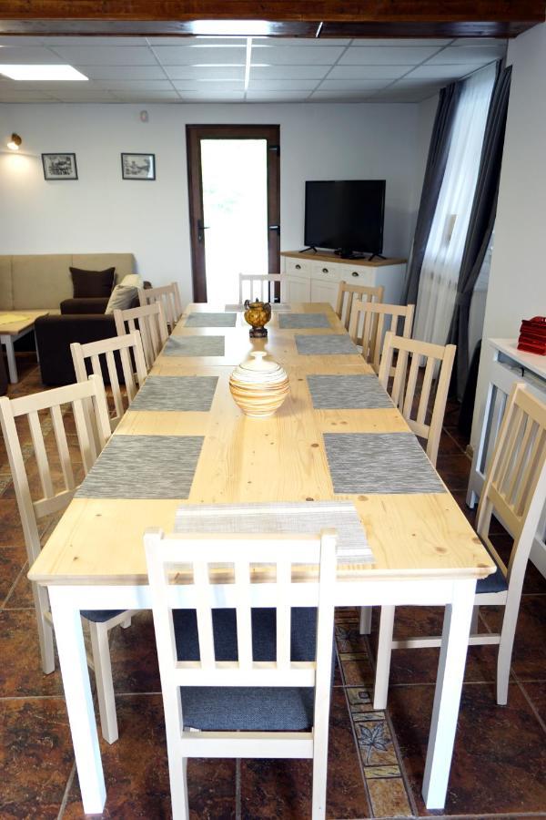Cabana La Pestera Pestera  Εξωτερικό φωτογραφία